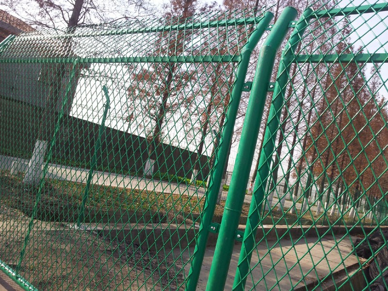 钢板网护栏